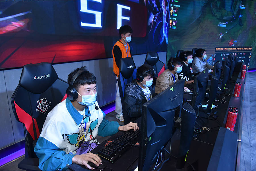 占据优势 占据优势